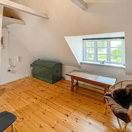 1 Bedroom Gorgeous In * Stege